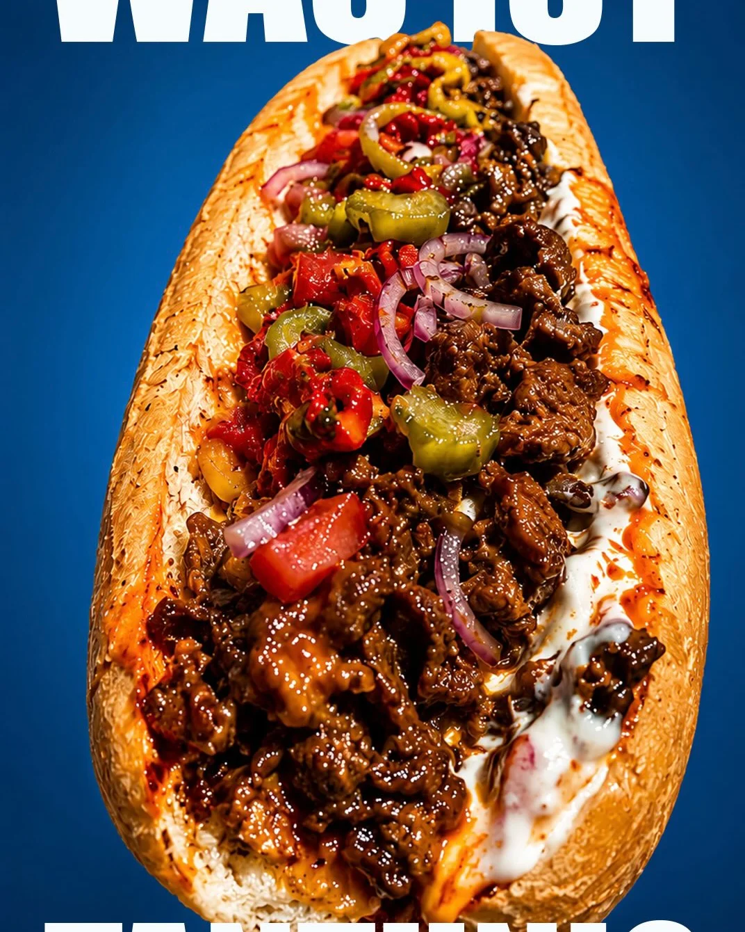 Tantuni im Brot, darüber die Frage „Was ist Tantuni?“ aus unserem Video über DQUADRAT Imbiss